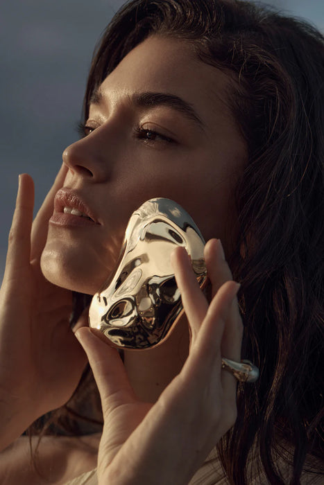 Pearl Baume Illuminating Highlighter