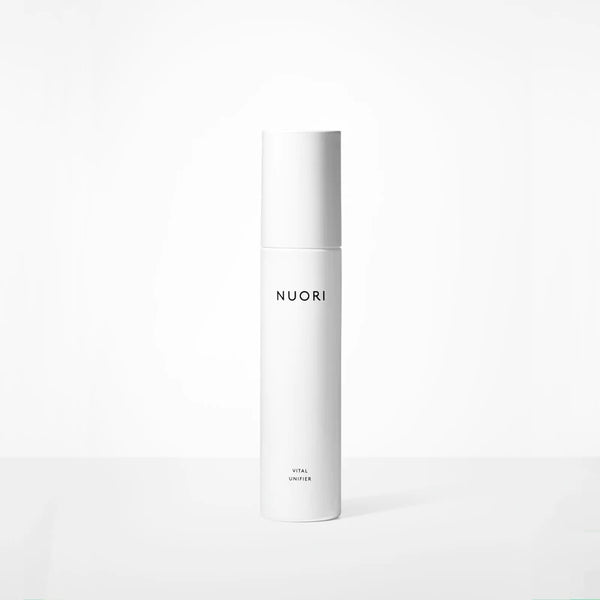 NUORI’s Vital Unifier is the unifying element in your daily skincare routine. It seals the cleansing phase by lifting the last traces of dirt, infuses the skin with highly potent hydrating ingredients, and enhances the performance of subsequent serums, oils, and/or moisturizers.